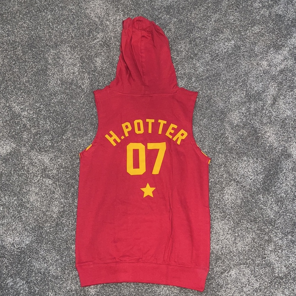 NWOT Red sleeveless sweatshirt